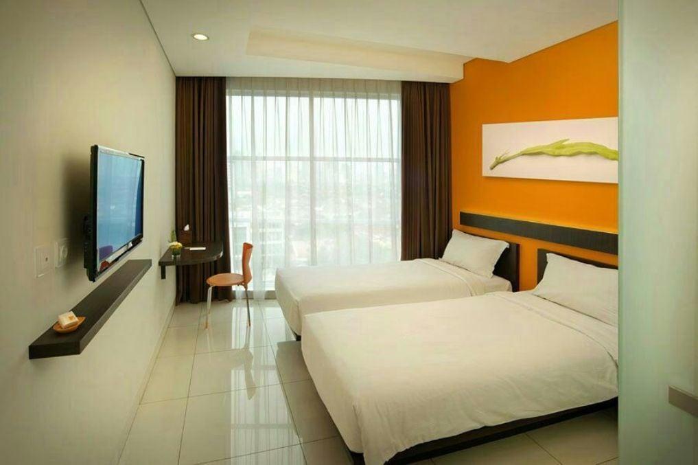 V Hotel Tebet Jakarta Ngoại thất bức ảnh