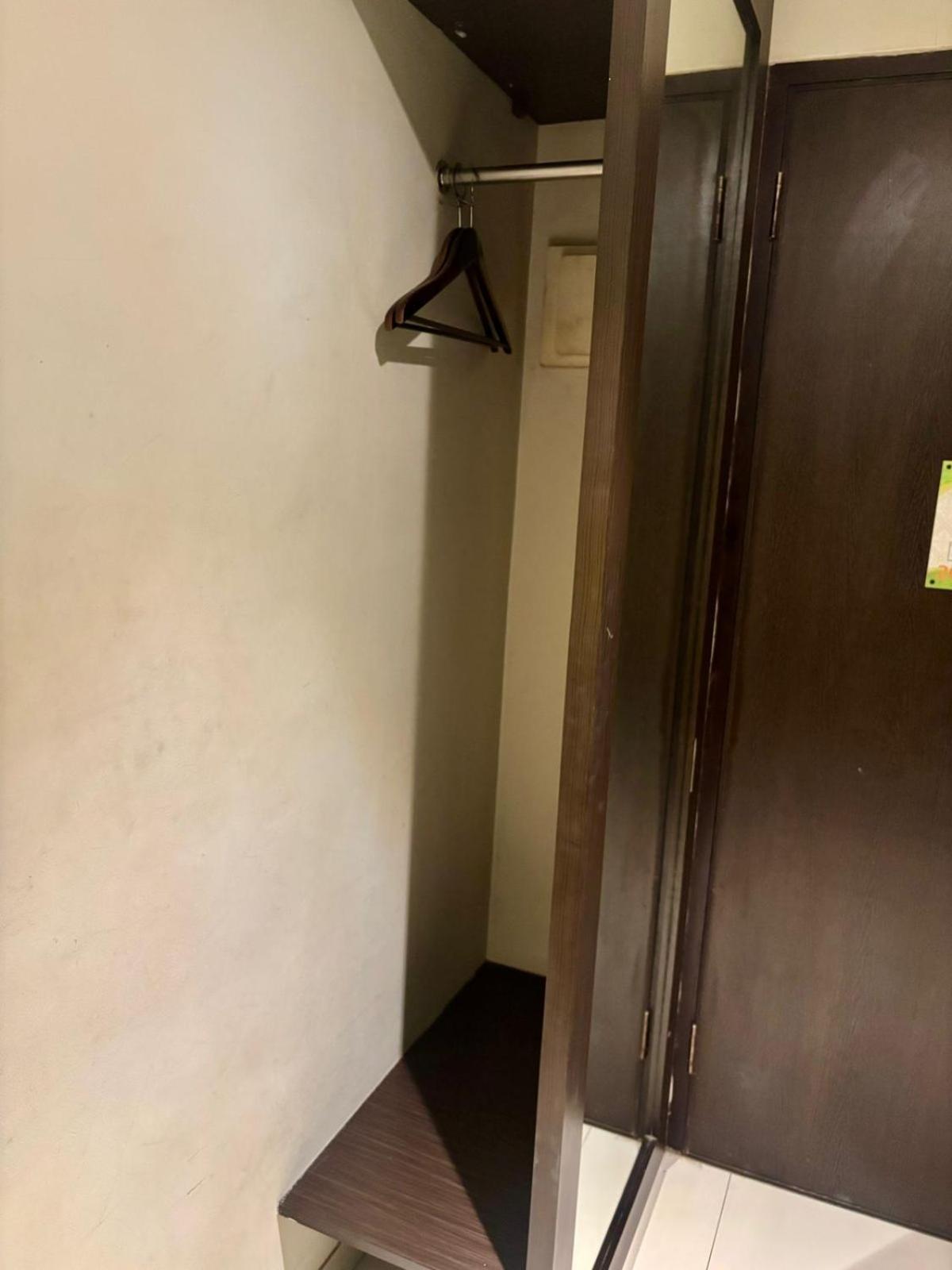 V Hotel Tebet Jakarta Ngoại thất bức ảnh